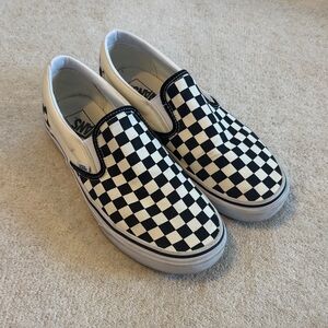 Vans mens Black and White Checkered Slip-On Sneakers size 10